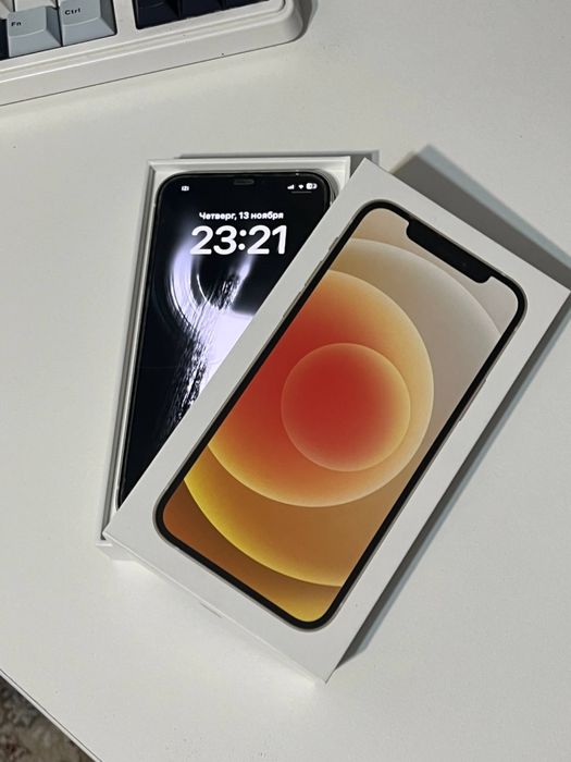 Продам iphone 12 б/у торга нету