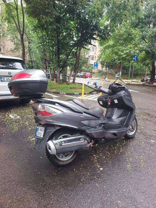 Suzuki burgman 400