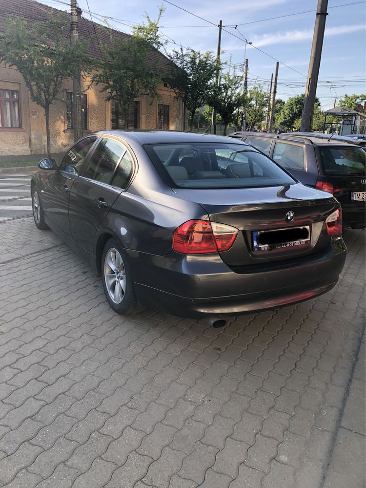 BMW Seria 3 E90 318i Benzina