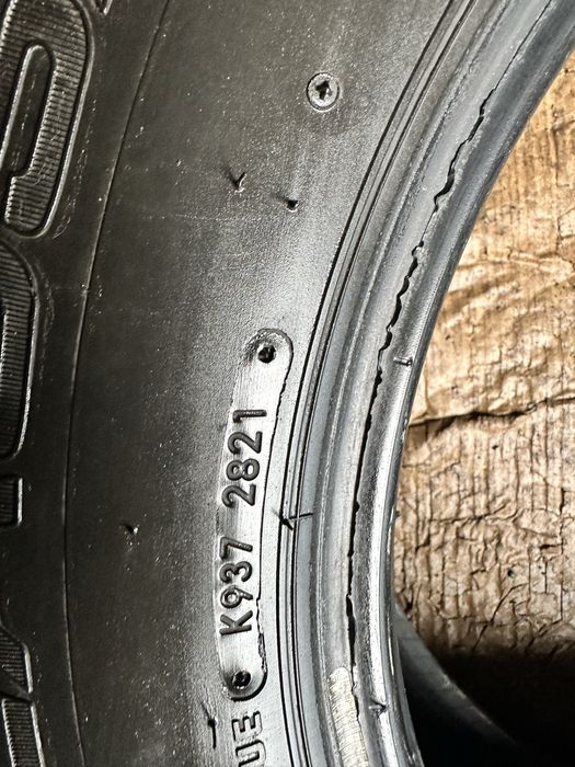 215/65 R16 C Lassa Wintus 2 DOT 2821