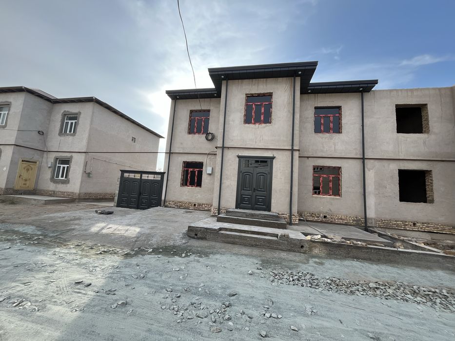 Katta qatej sotiladi srochna qosmoda qizil dukona yaqin 100 metr chiqa