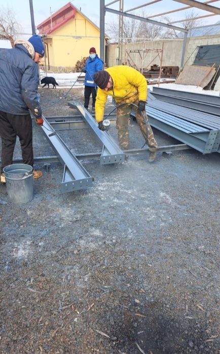 Vând hala metalica 10×10×4 din profil ipe