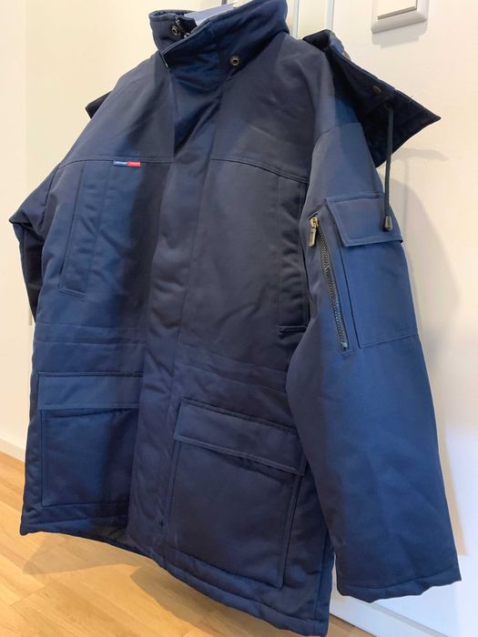 Geaca groasa cu gluga marcă Fristads Kansas marimea M/L Reducere 50%