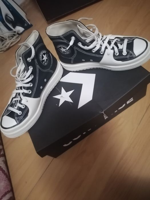 Vând Converse mar 43