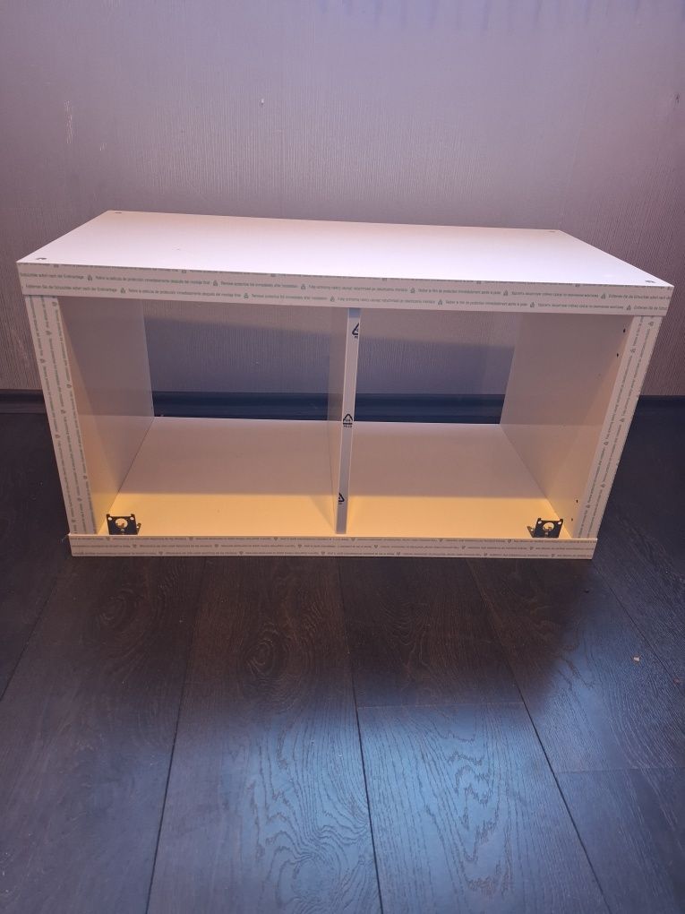 Ikea стелаж-кутия
