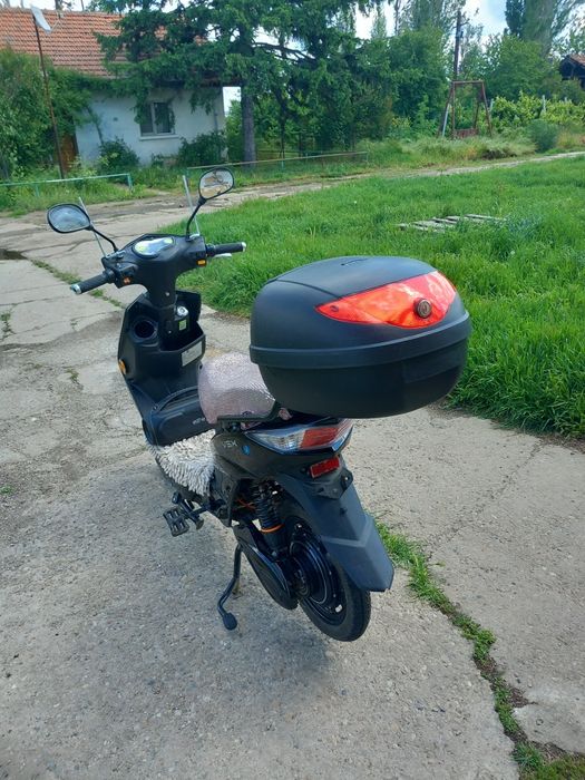 Scuter electric Volta