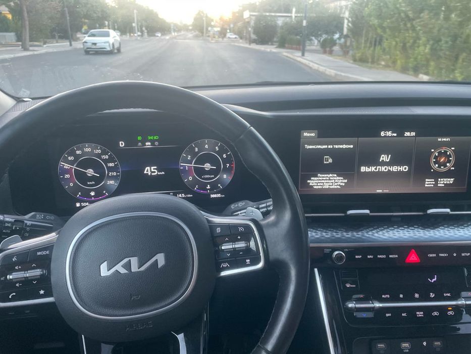 Kia Karnival Full 2023 11kishilik SROCHNA SOTILADI!!!