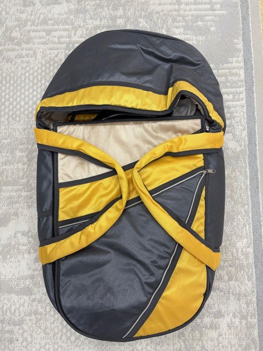 Коляска прогулочная