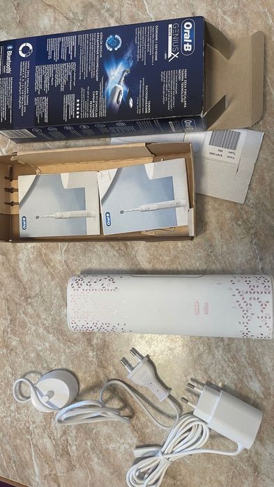 Oral B электронная зубная щетка