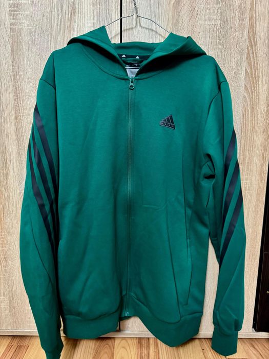 Trening Adidas Sportswear original/ Marime M