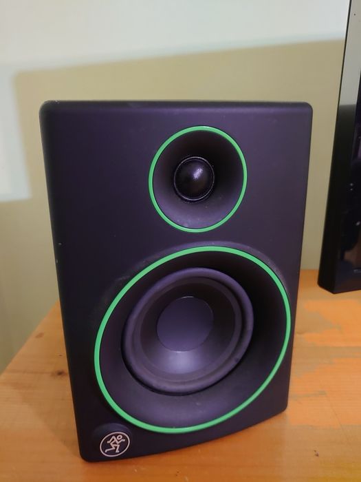 2 monitoare Mackie CR 4