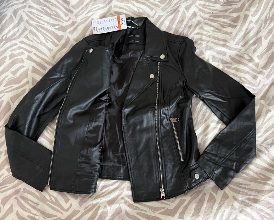 Чисто ново кожено яке Sinsay.