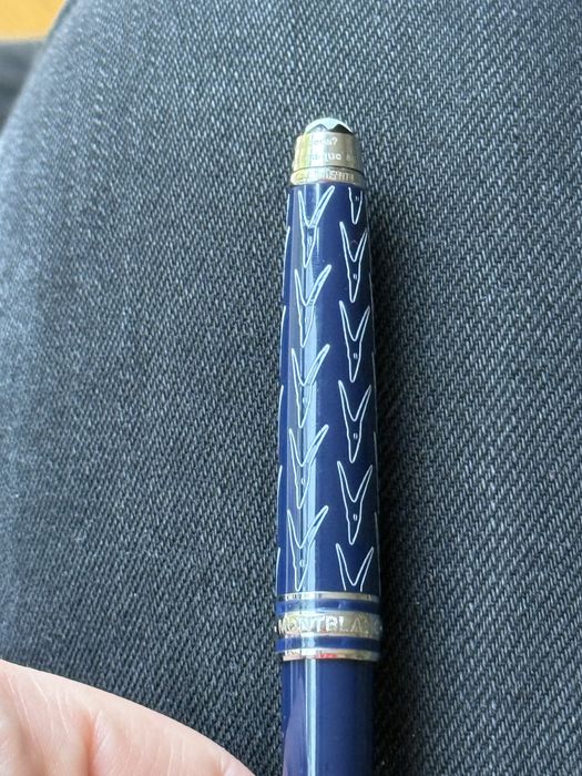 Stilou cu penita de aur mont blanc- editie limitata Le petite prince