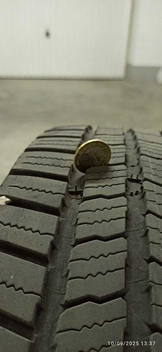 2 бр. Всесезонни гуми MICHELIN Defender LTX 235/55/18