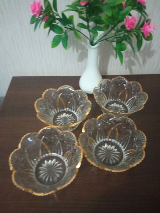 Продам красивые  креманки