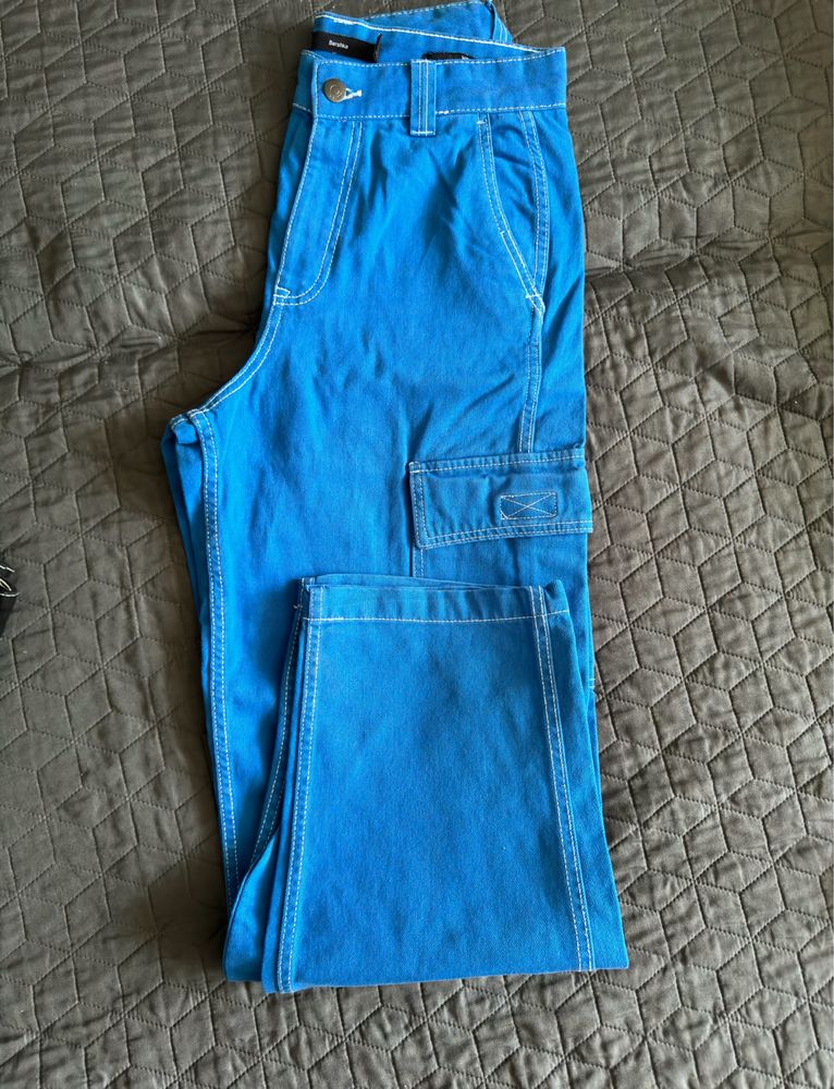 Широки (wide leg) панталони от bershka