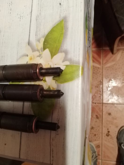 Vând injectoare Land Rover Discovery 1