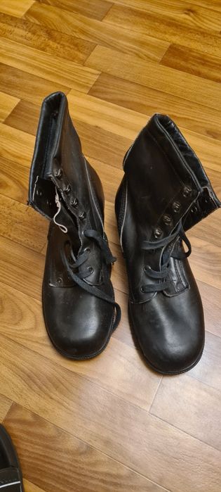 Обувки-Ботуши-Кубинки