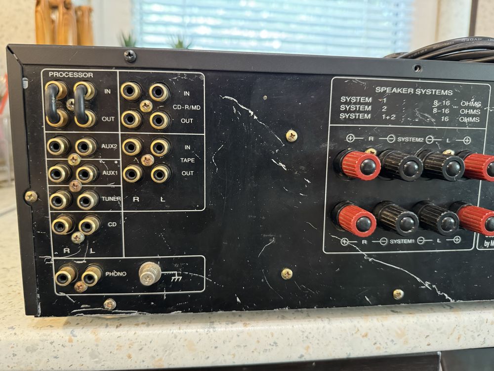 Marantz PM-8000 Качествен стерео усилвател