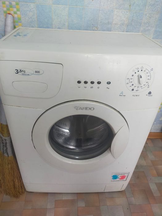 Отдам стиральную машинку