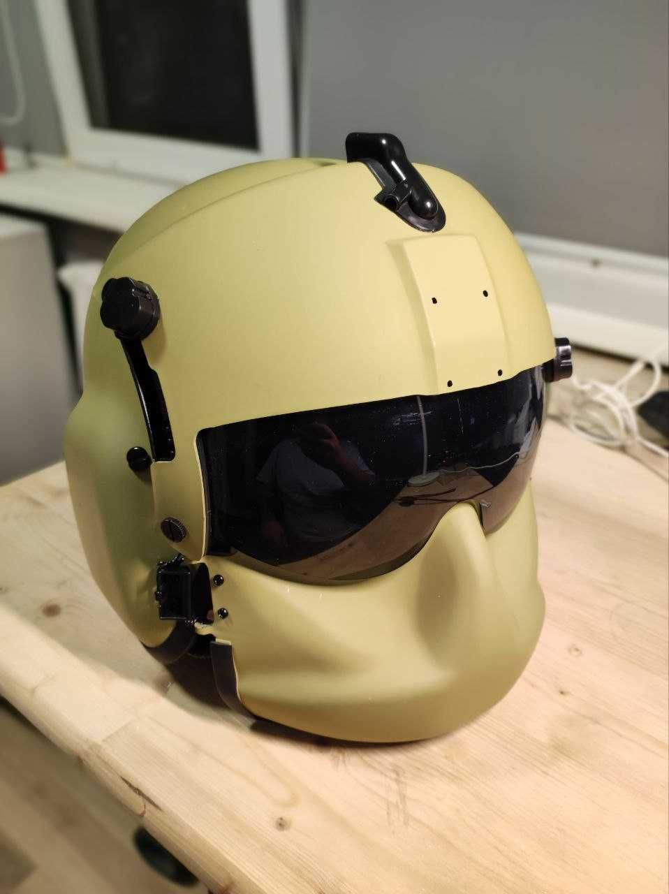 Декоративный шлем пилота Gentex HGU-56/P