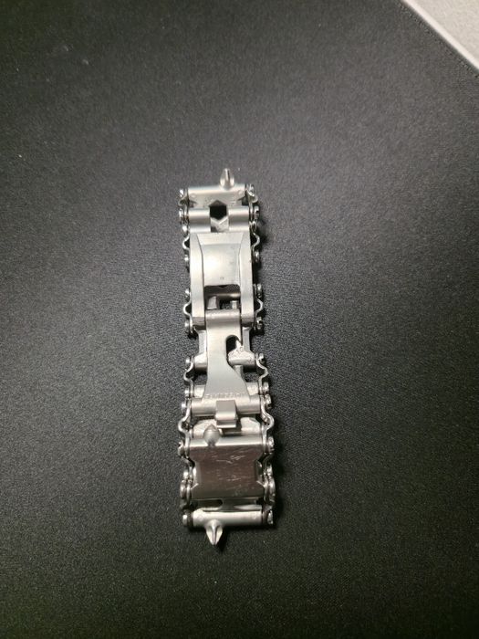 Brățara Utilitara Leatherman Tread