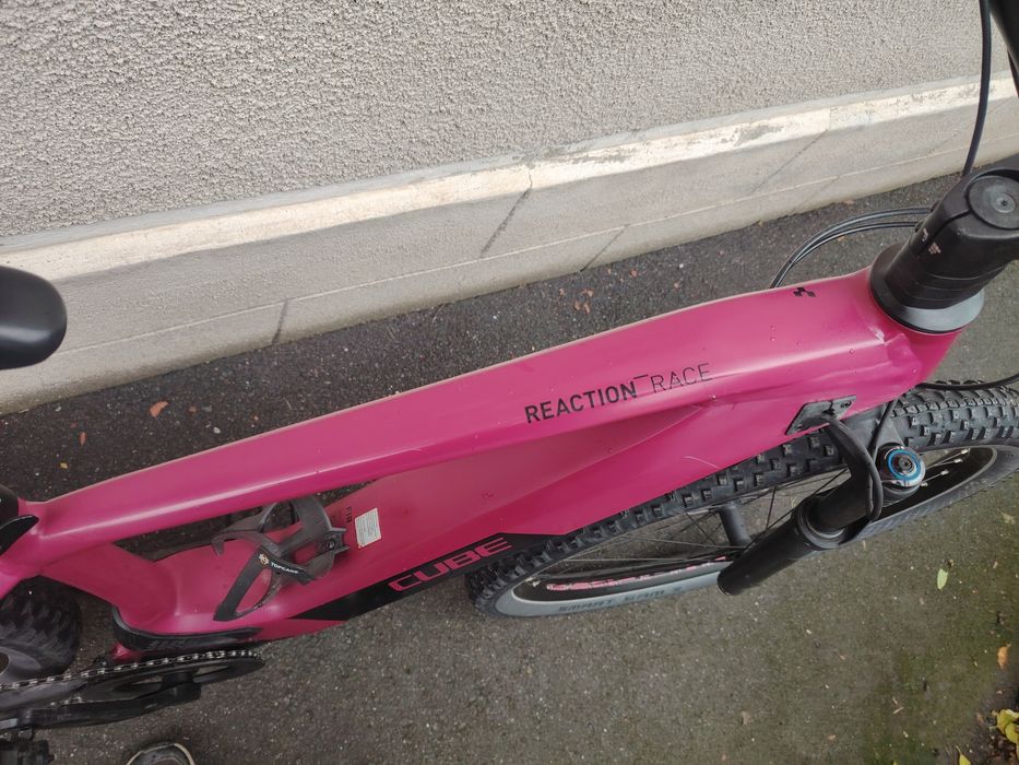 Bicicleta electrica Cube