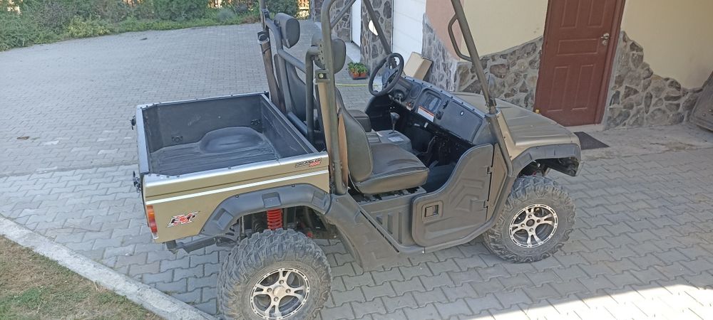Vând Utv CF moto
