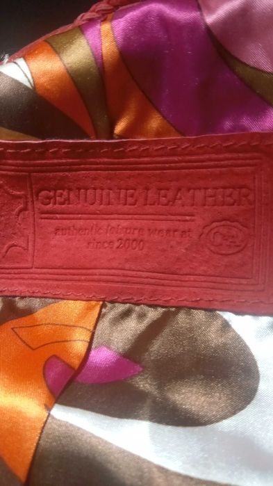 Geaca de piele autentică c&a