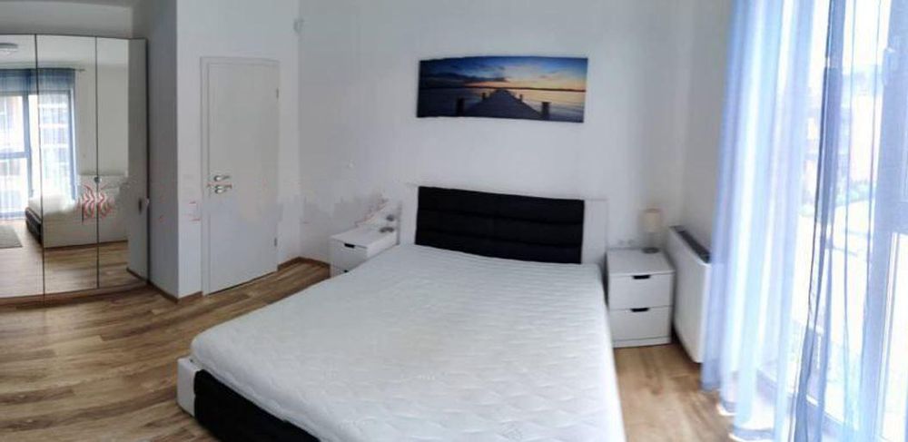 Дава се под наем Тристаен апартамент в София, Малинова долина - 110 кв.м за 1500 € - Снимка #2