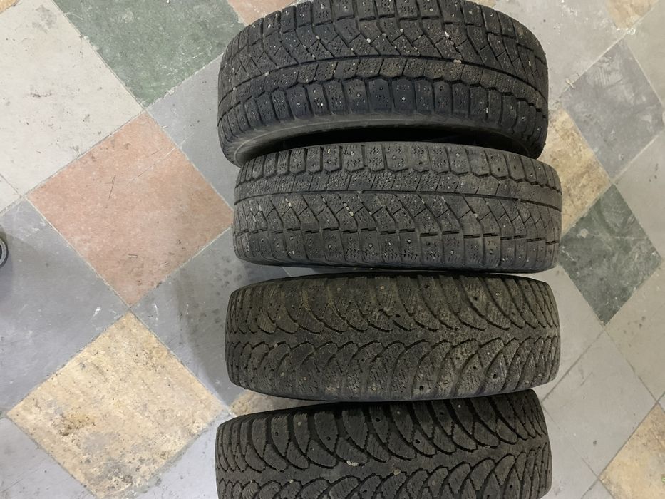 Продаю резину 185*65 R14 в хорошем состоянии
