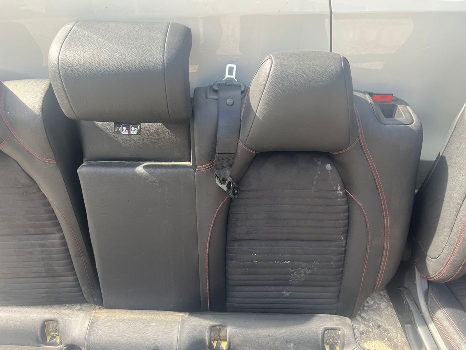 Кожен салон с алкантар Amg W176 Mercedes A clasa н 567 facelift
