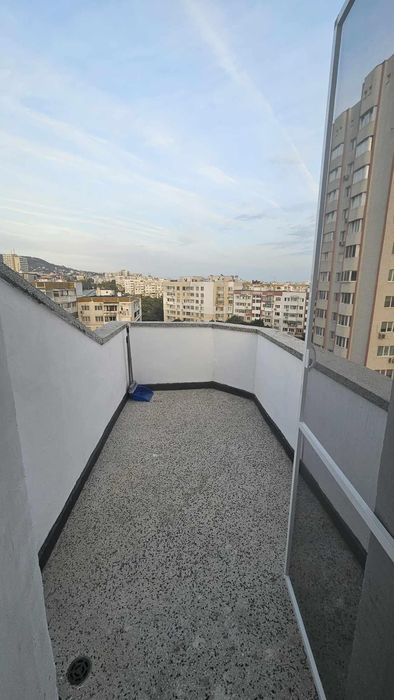 Дава се под наем Едностаен апартамент в Варна, Окръжна болница - 55 кв.м за 350 € - Снимка #7