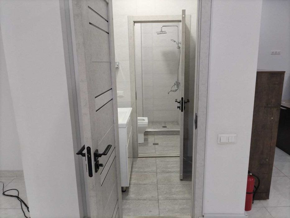 Сдаю в Аренду 700 м² Офис Ракат Махалля Яккасарай