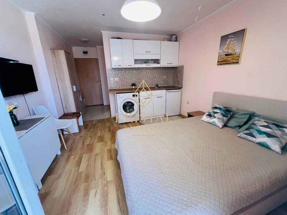 Продава се Едностаен апартамент в к.к. Слънчев бряг - 33 кв.м за 1607 €/кв.м - Снимка #2