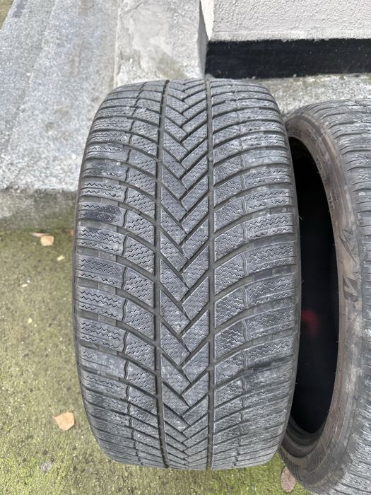 Зимни гуми Bridgestone