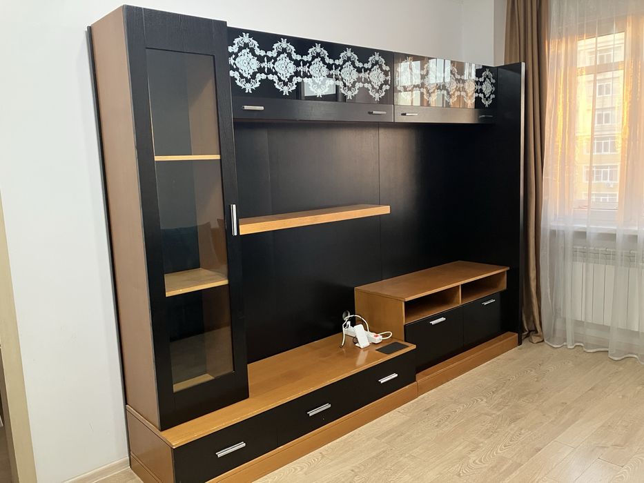 Стенка мебельная