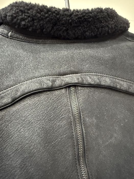 Яке от агнешка кожа