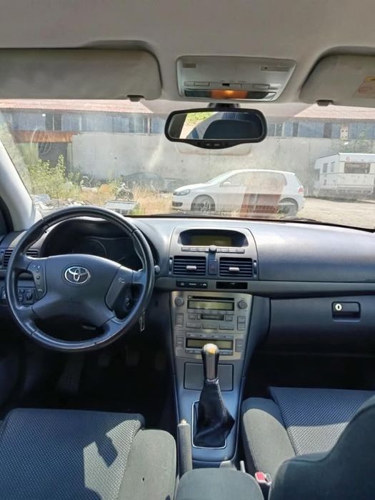 Toyota Avensis 1.6 i Газ/Бензин 2004г.