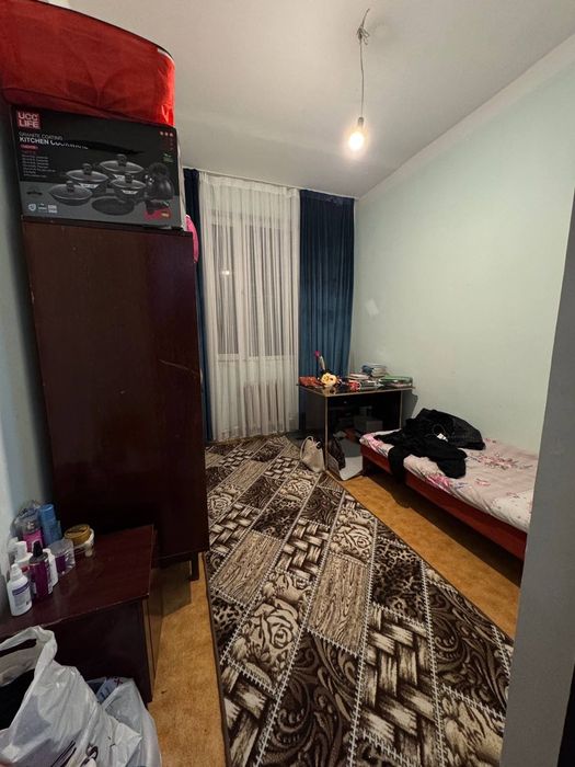 Срочно продаётся 3х комнатная квартира 10 микрорайон