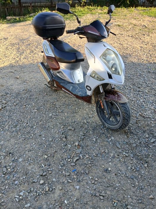 Scuter kewai de vanzare
