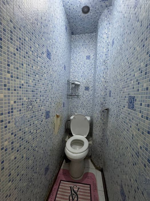 Шайхонтохур р-н Ибн-Сино-2 Ор-р:*Ресторант Башкент* 3/5/5 (70м²)