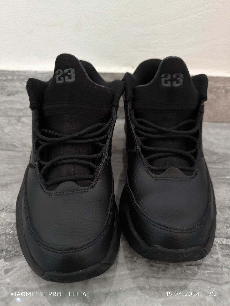 Sneakers Jordan max aura 3 negri Nr.38