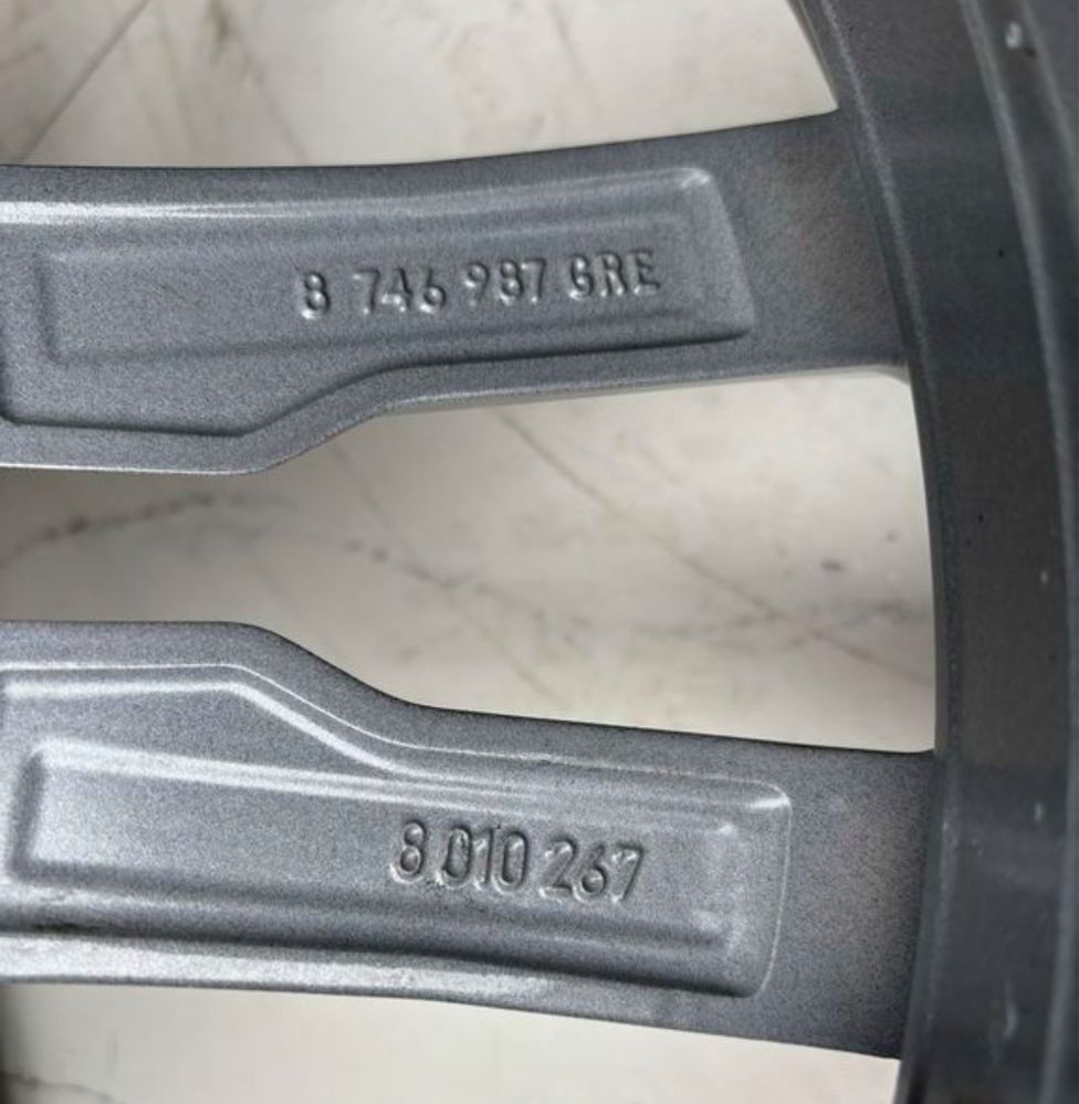 Jante BMW X3 X4 G01 G02   698 M Bridgestone vara