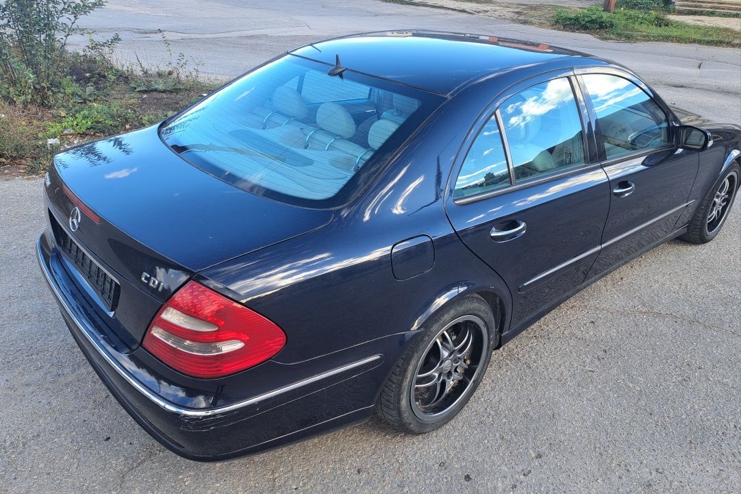 Лява дясна врата Меецедес Е W211 Mercedes E class предна задна