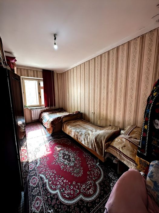 Срочно квартира сотилади узимни уйим