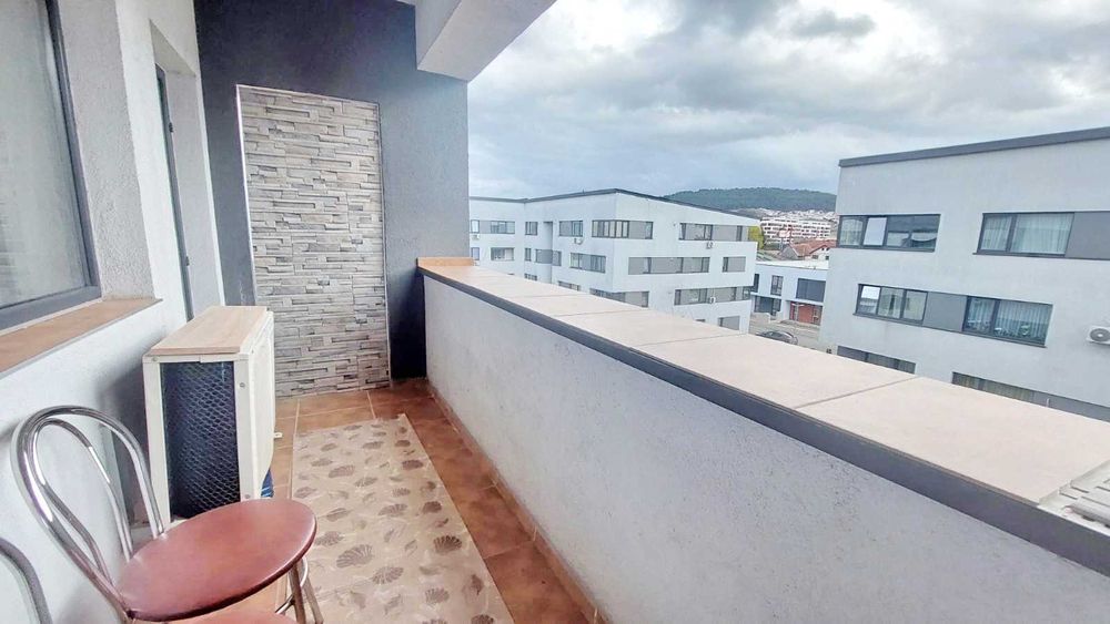 PF inchiriez ap.2 cam. 63 mp str Stadionului Floresti aproape de Vivo