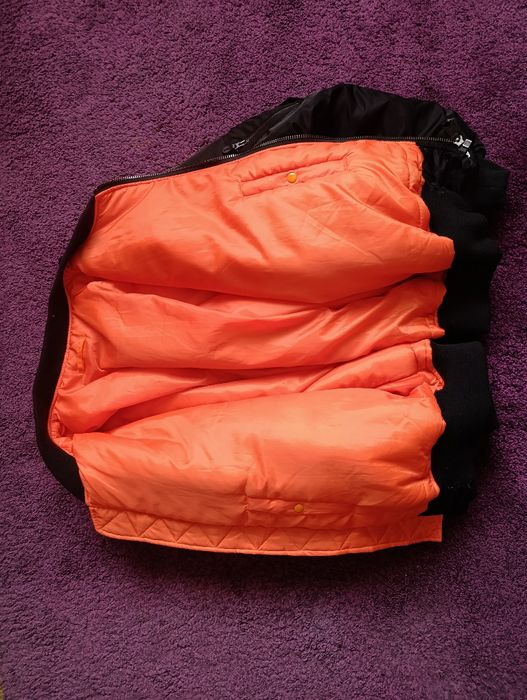 Бомбър 5хл  два пъти обличано