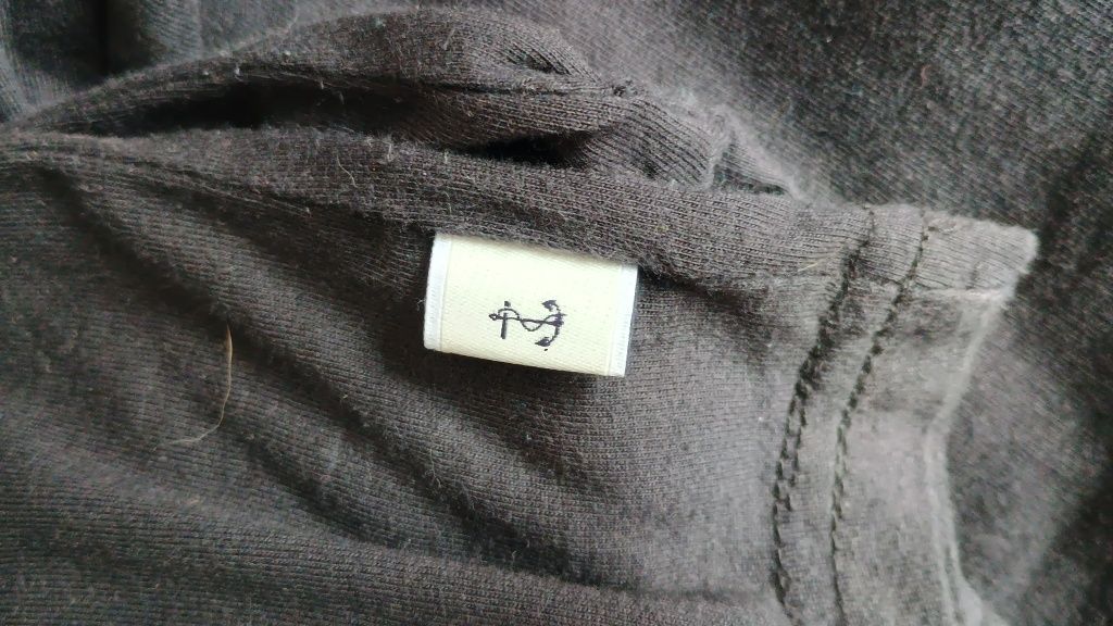 Продвам нов тишърт Quiksilver от серията ocean inspiried ,размер Xxl