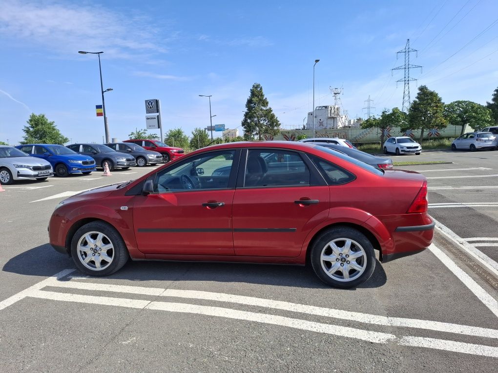 Vând Ford Focus 1.6 tdci